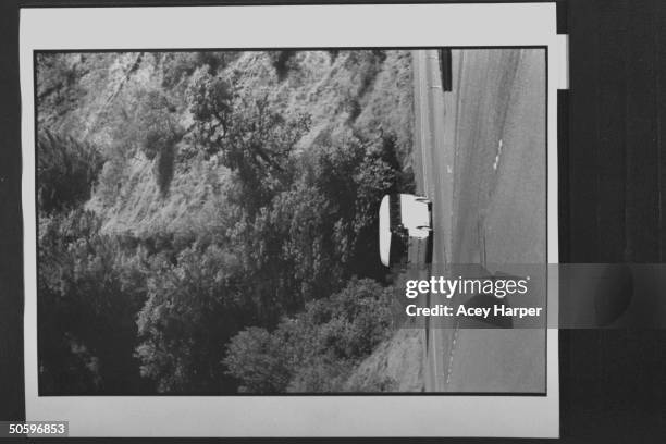 The Majic Bus rolling along highway 101; Hofstra Univ. Prof Douglas Brinkley & his students fr. His An Amer. Odyssey: Art and Culture Across America...