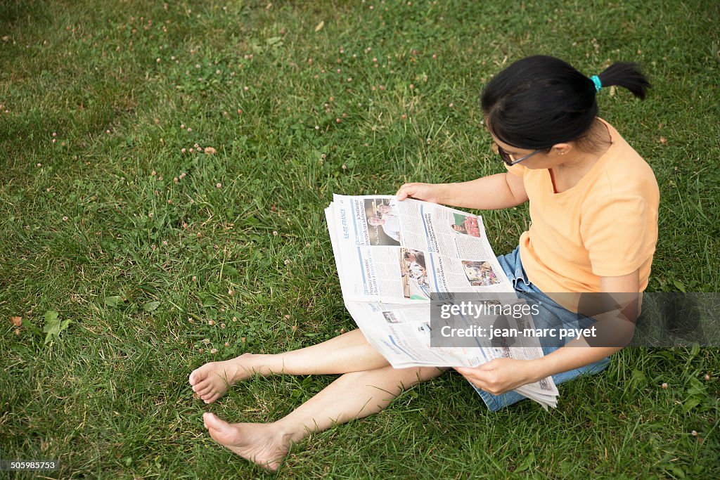 Reading the Paper