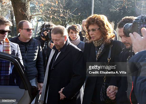 Actress Sophia Loren attends a funeral service for the Italian director Ettore Scola who died two days ago at Casa del Cinema on January 21, 2016 in...