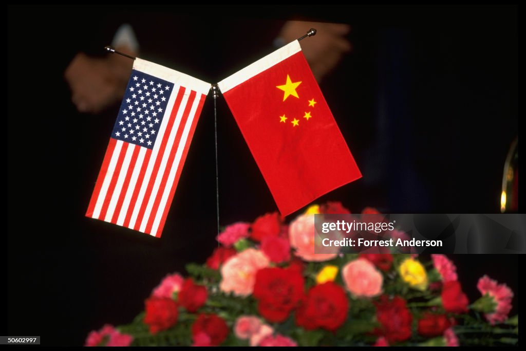 Amer. & Chinese flags table decorations