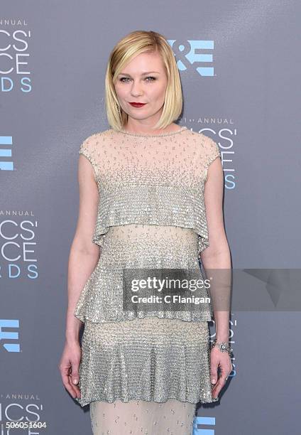 Actress Kirsten Dunst attends the 21st Annual Critics' Choice Awards at Barker Hangar on January 17, 2016 in Santa Monica, California.