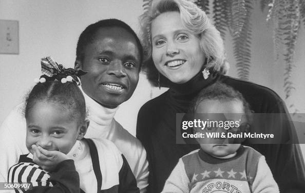 Gail Mathabane S. African author Mark Mathabane posing w. his blond author wife Gail ...