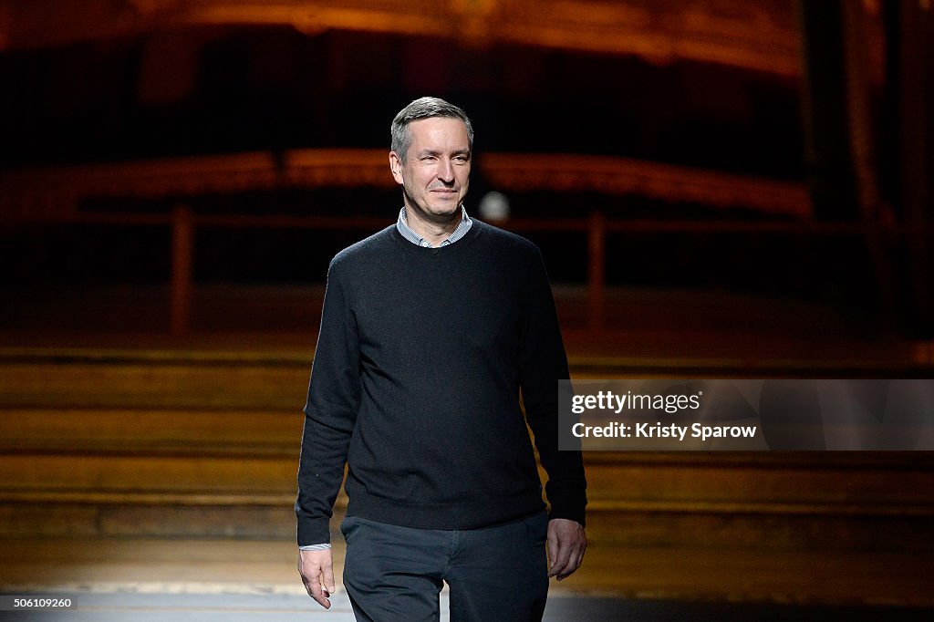 Dries Van Noten : Runway - Paris Fashion Week - Menswear F/W 2016-2017