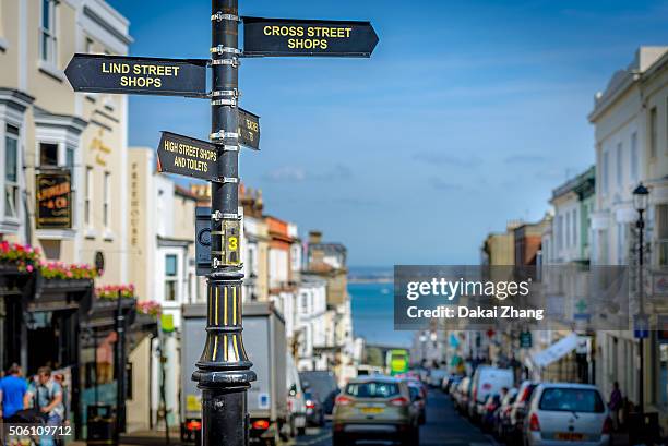 busy street towards sea - isle of wight map stock pictures, royalty-free photos & images