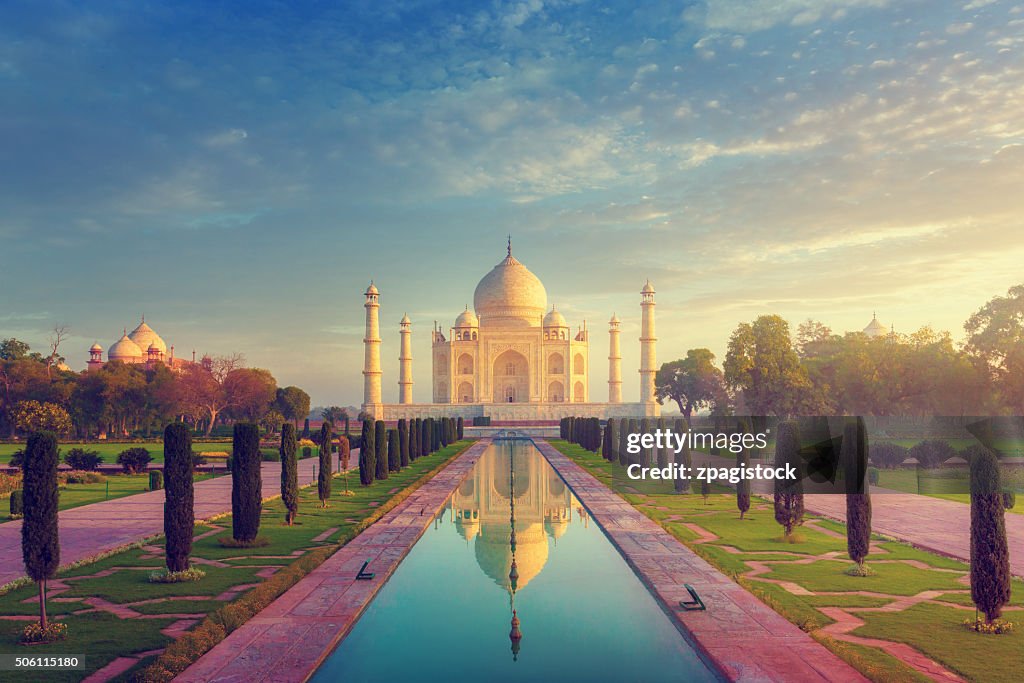 The Taj Mahal without people, early morning shot.