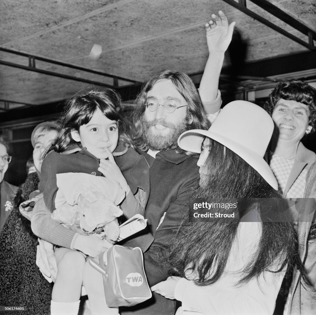 John And Yoko Arrive