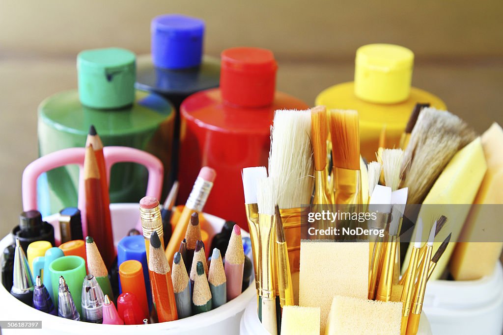 Art and drawing supplies