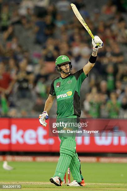 Kevin Pietersen of the Melbourne Stars raises his bat after scoring 50 runs during the Big Bash League Semi Final match between the Melbourne Stars...