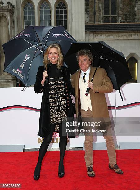 Rod Stewart and Penny Lancaster arrive for The Sun Military Awards at The Guildhall on January 22, 2016 in London, England.