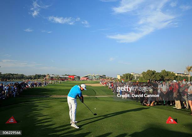 Rickie Fowler of the United States plays his tee shot at the par 4, 9th hole during the second round of the 2016 Abu Dhabi HSBC Golf Championship at...