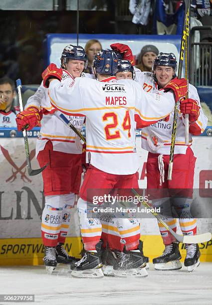 Team during the DEL game between the Eisbaeren Berlin and Duesseldorfer EG on January 22, 2016 in Berlin, Germany.