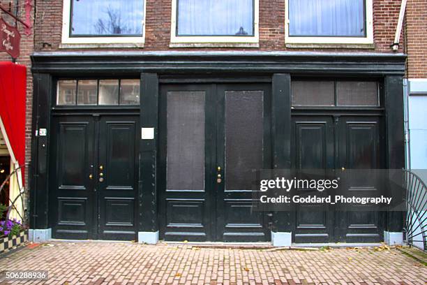 niederlande: anne frank in amsterdam - anne frank house stock-fotos und bilder