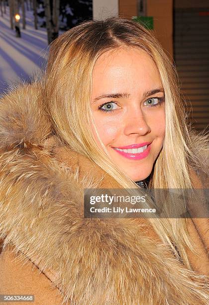 Actress Jessica Barth attends Kari Feinstein's Style Lounge on January 22, 2016 in Park City, Utah.