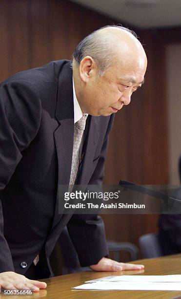National Broadcaster NHK President Katsuji Ebisawa bows during a press conference on his resignation on January 25, 2005 in Tokyo, Japan.