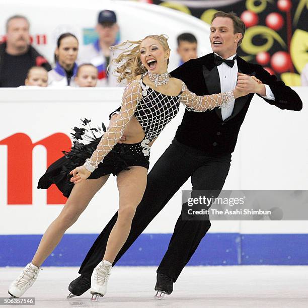 Roman Kostomarov Photos And Premium High Res Pictures Getty Images roman-kostomarov-photos-and-premium-high-res-pictures-getty-images