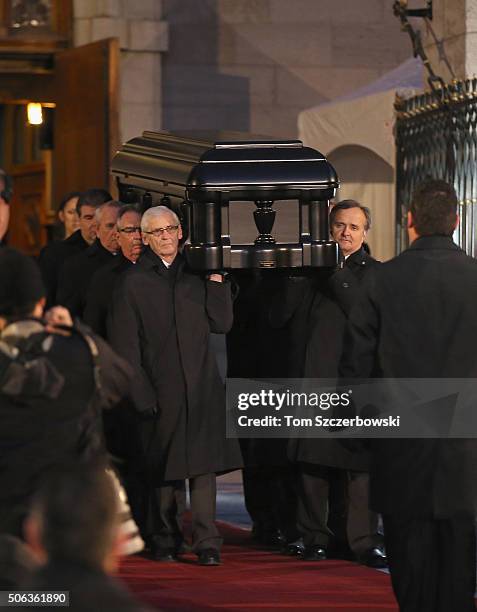 Celine Dion Funeral Photos And Premium High Res Pictures - Getty Images