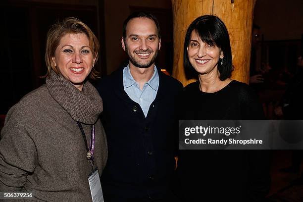 Sharon Waxman, Jeff Vespa and Ruth Vitale attend Jeff Vespa and Creative Future celebrate Rosson Crow and the Horizon Award Nominees - 2016 on...