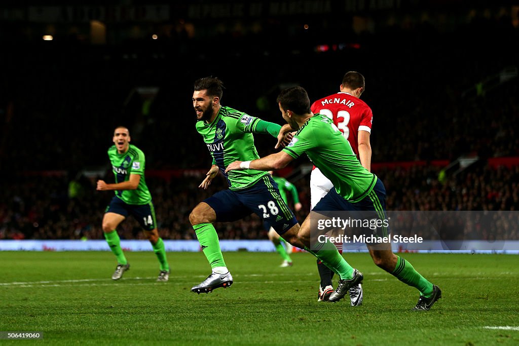 Manchester United v Southampton - Premier League