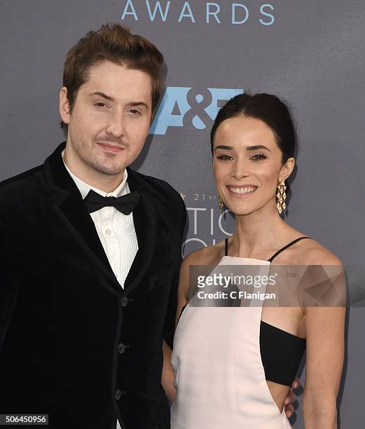 Actress Abigail Spencer and Derek Johnson attend the 21st Annual Critics' Choice Awards at Barker Hangar on January 17, 2016 in Santa Monica,...