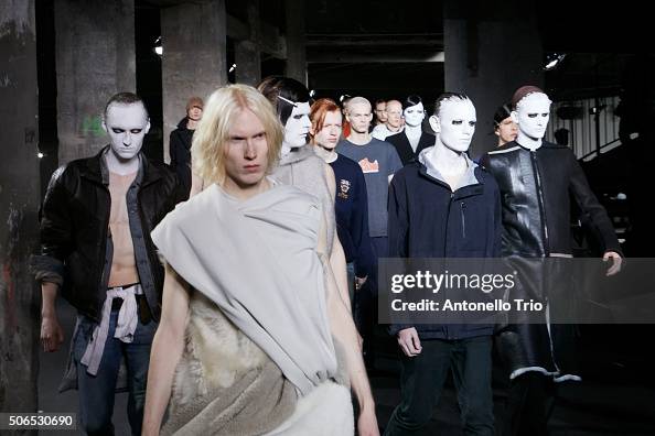 Rick Owens : Backstage - Paris Fashion Week - Menswear F/W 2016-2017 Rick Owens : Backstage - Paris Fashion Week - Menswear F/W 2016-2017