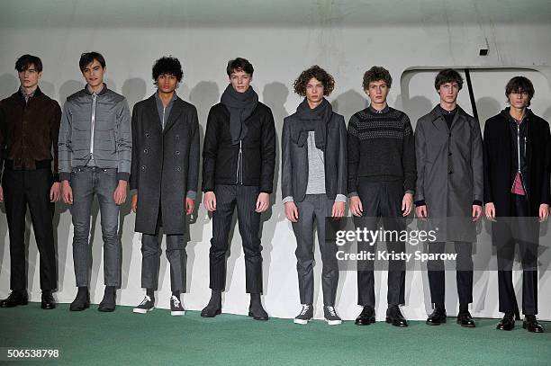 Models pose on the runway during the finale of the Officine Generale Menswear Fall/Winter 2016-2017 show as part of Paris Fashion Week on January 24,...