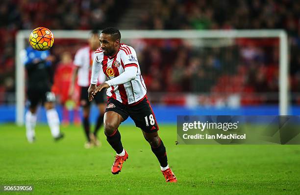 Jermain Defoe of Sunderland controls the ball during the Barclays Premier League match between Sunderland and Bournemouth at The Stadium of Light on...