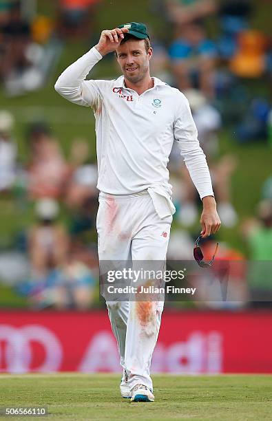 De Villiers of South Africa walks off after bowling out England during day three of the 4th Test at Supersport Park on January 24, 2016 in Centurion,...