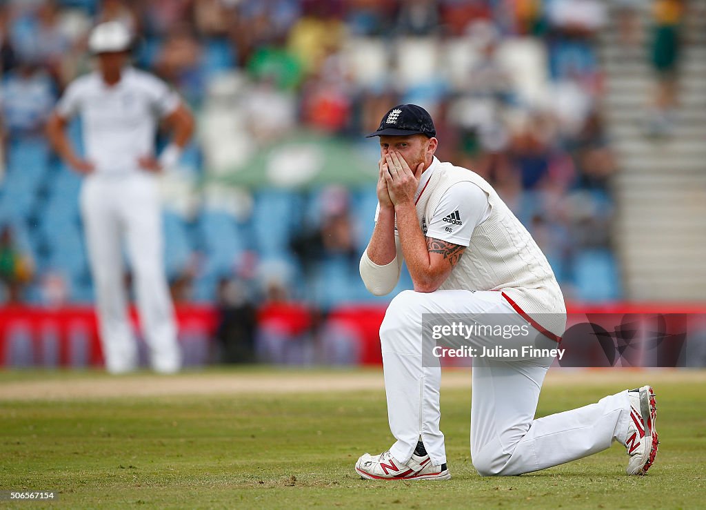 South Africa v England - Fourth Test: Day Three