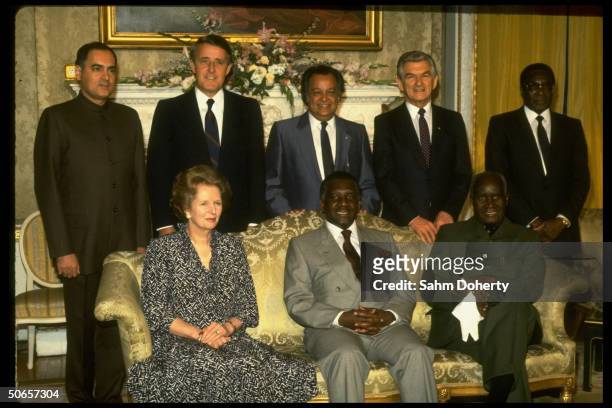 Rajiv Gandhi, Brian Mulroney, S.S. Ramphal, Robert Hawke & Robert Mugabe Margaret Thatcher, Lynden Pindling & Kenneth Kaunda at Commonwealth meeting...