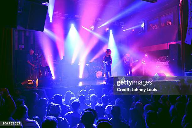 Jeff Rains Robert Raines Photos and Premium High Res Pictures - Getty Images