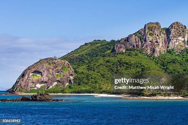 a boat cruise through the yasawa islands - yasawa island group stock pictures, royalty-free photos & images