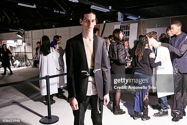 Model poses Backstage prior the Maison Margiela Menswear Fall/Winter 2016-2017 show as part of Paris Fashion Week on January 22, 2016 in Paris,...