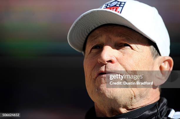 Referee Ed Hochuli looks on in pregame before the AFC Championship game between the New England Patriots and the Denver Broncos at Sports Authority...