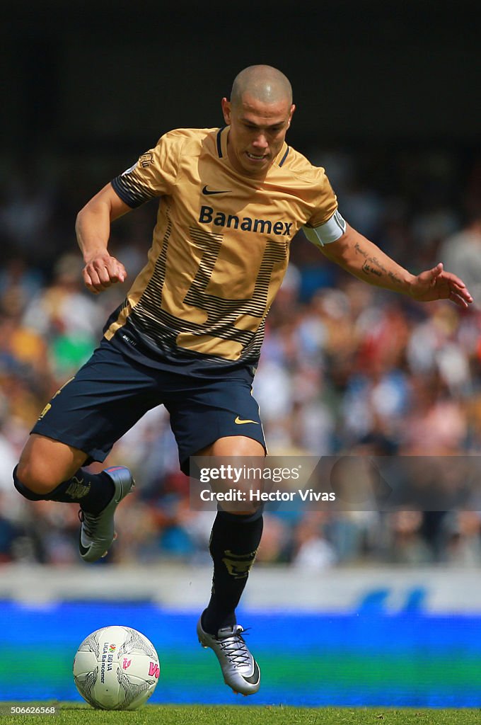 Pumas UNAM v Puebla - Clausura 2016 Liga MX