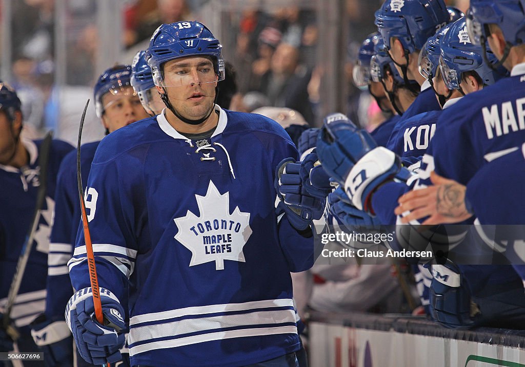 Montreal Canadiens v Toronto Maple Leafs