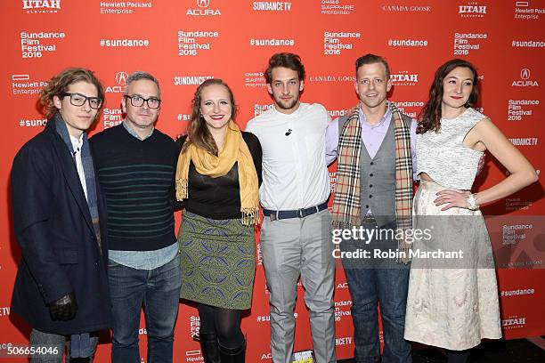 Tim Sutton Now Timothy Sutton Photos and Premium High Res Pictures - Getty Images