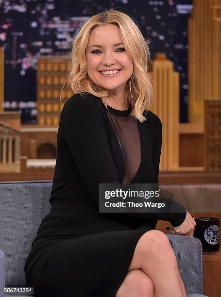 Kate Hudson Visits "The Tonight Show Starring Jimmy Fallon" on January 25, 2016 in New York City.