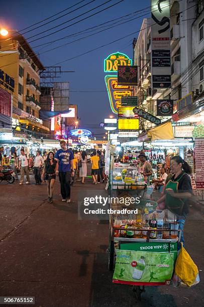 nightlife on the khao san road in bangkok, thailand - khao san road bildbanksfoton och bilder