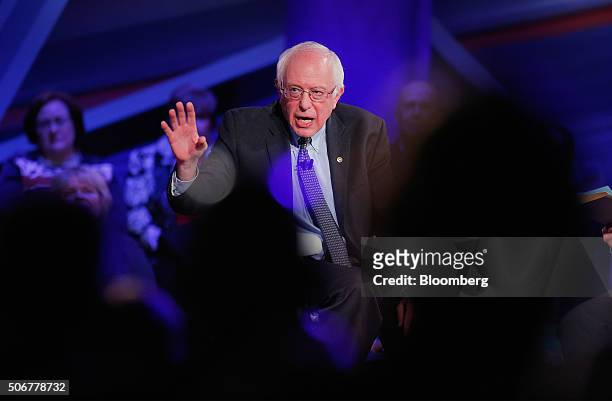 Senator Bernie Sanders, an independent from Vermont and 2016 Democratic presidential candidate, speaks during a Democratic Town Hall event in Des...