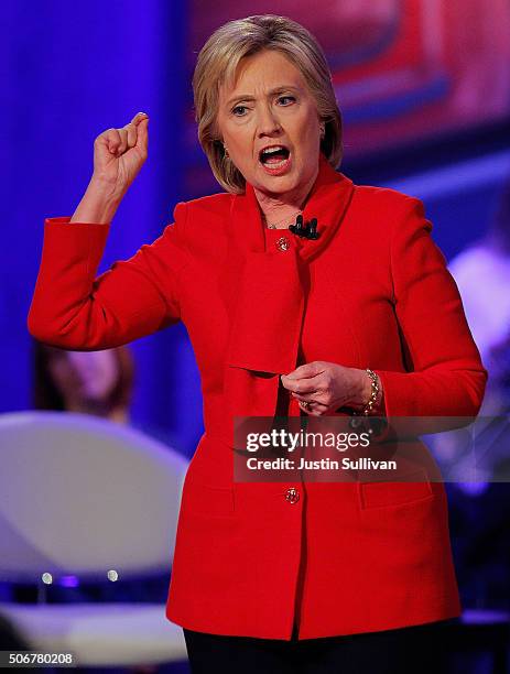 Democratic presidential candidate Hillary Clinton speaks during a town hall forum hosted by CNN at Drake University on January 25, 2016 in Des...