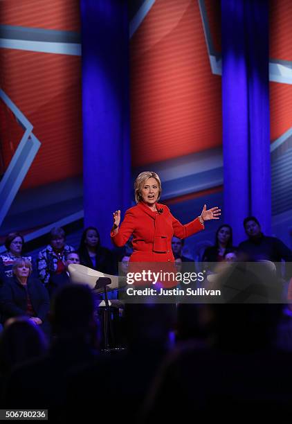 Democratic presidential candidate Hillary Clinton speaks during a town hall forum hosted by CNN at Drake University on January 25, 2016 in Des...