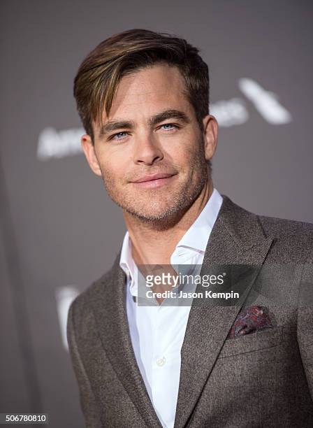 Actor Chris Pine attends the premiere of Disney's "The Finest Hours" at TCL Chinese Theatre on January 25, 2016 in Hollywood, California.