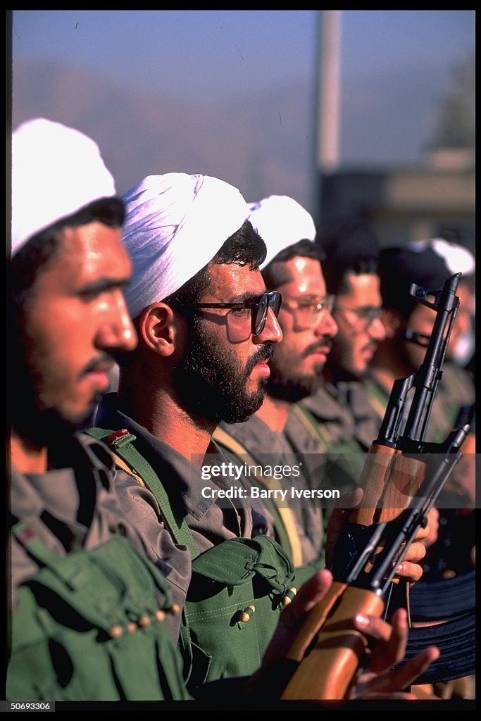 Revolutionary Guard soldiers incl. Basid