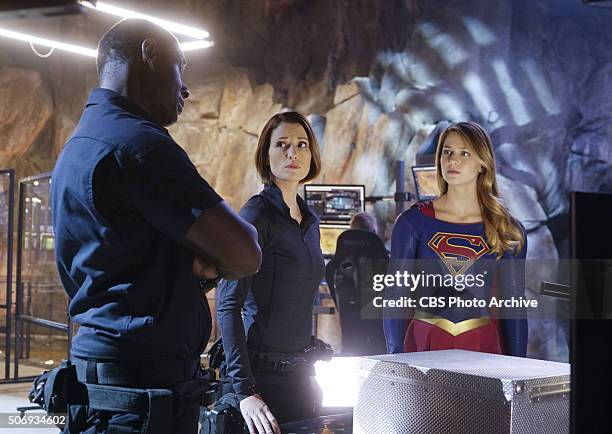 Bizarro" -- Kara faces off against her mirror image when Bizarro, a twisted version of Supergirl, sets out to destroy her, on SUPERGIRL, Monday, Feb....