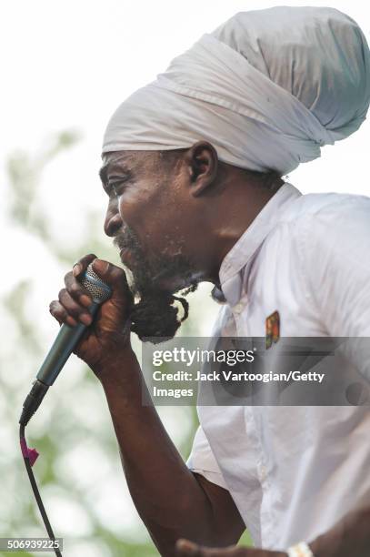 Jr Reed Singer 1,140 Jack Reid Photos & High Res Pictures - Getty Images