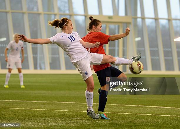 Mollie Rouse 184 Mollie Rouse Photos & High Res Pictures - Getty Images