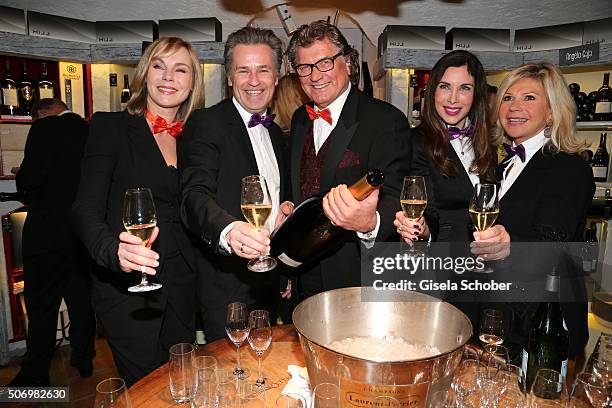 Saskia Valencia, Timothy Peach, Michael Hartl, Alexandra Polzin and Marianne Hartl during the Smoking Cocktail at Kaefer Atelier on January 26, 2016...