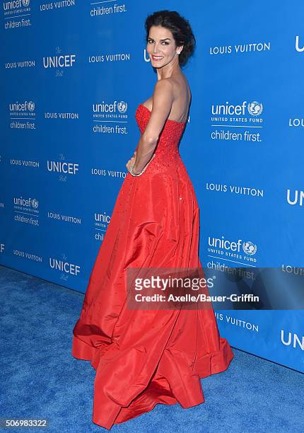 Actress Angie Harmon arrives at the 6th Biennial UNICEF Ball at the Beverly Wilshire Four Seasons Hotel on January 12, 2016 in Beverly Hills,...