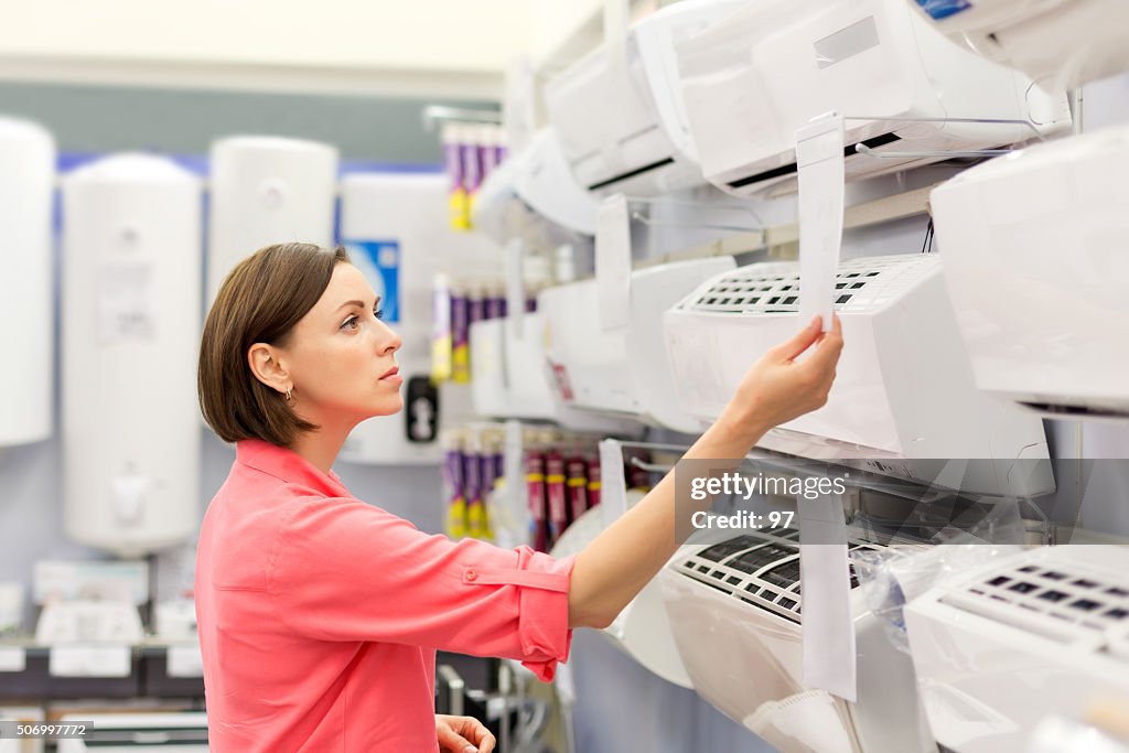 Woman buys a air conditioner