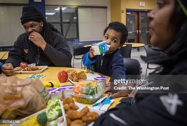 Rahnell Rountree 74 Bell Multicultural High School Stock Photos, High-Res Pictures, and ...
